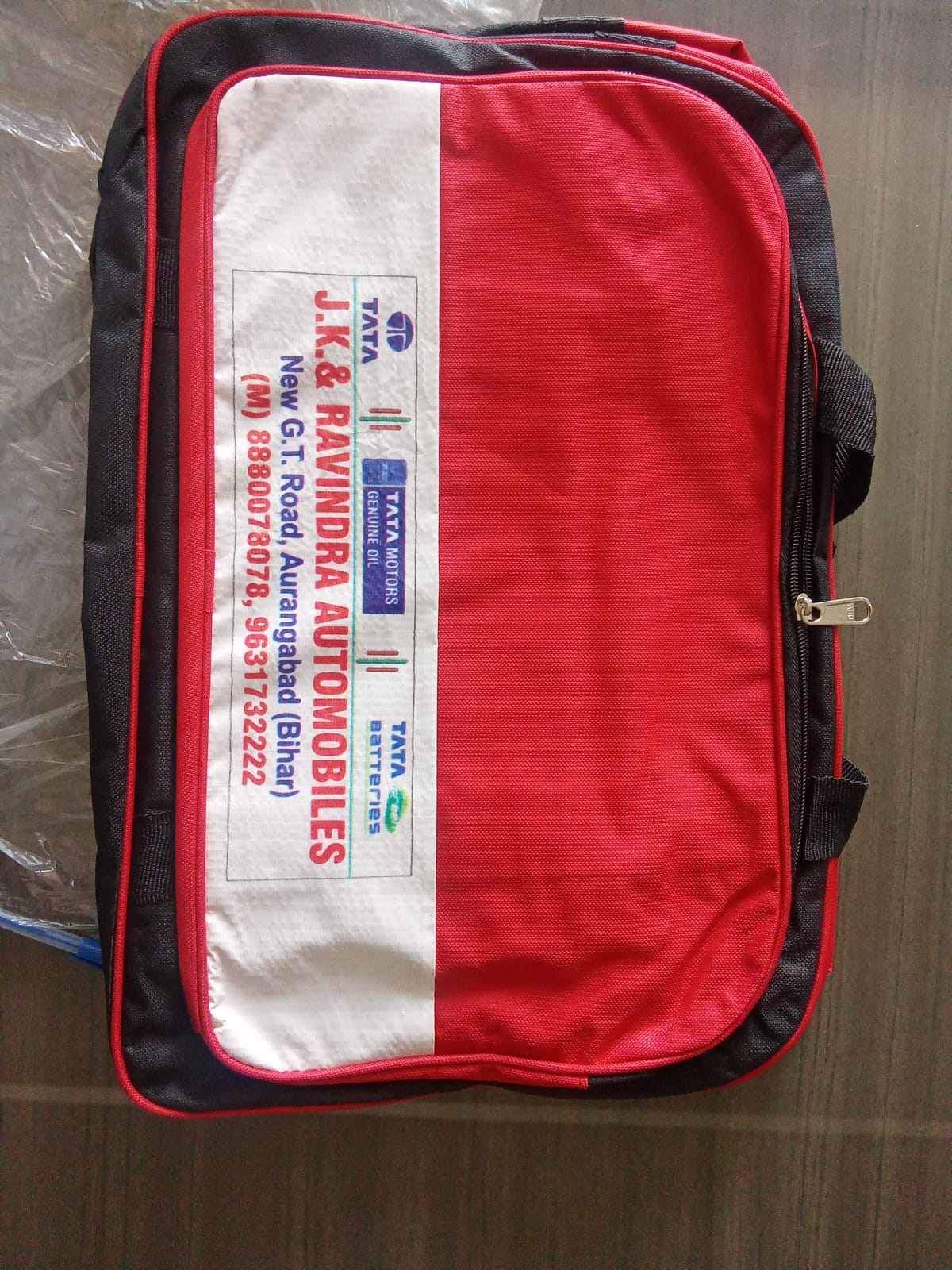 TRAVEL BAG 1